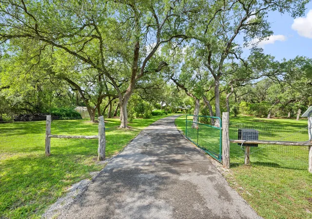 Homes for sale in Wimberley, TX | 121 Water Park Rd, Wimberley, TX 78676 | MLS# 1402925