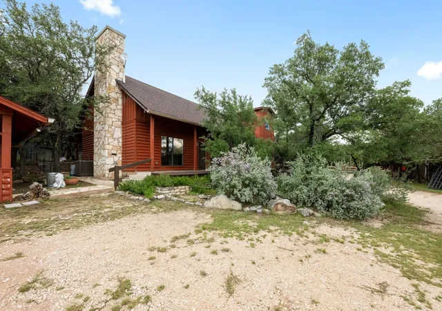 4th image of 401 Madrone Canyon Dr, Dripping Springs, TX 78620 | MLS# 8942802