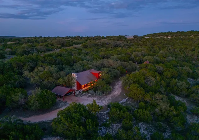 5th image of 401 Madrone Canyon Dr, Dripping Springs, TX 78620 | MLS# 8942802