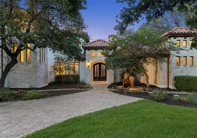 Photo 2 of Single family home for sale at 1414 The High Rd, Austin, TX 78746 | MLS# 9461264 | Listing updated on 2026-09-05