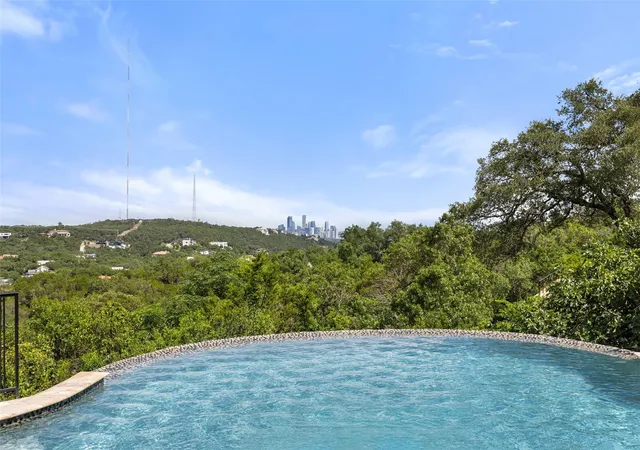 Photo 4 of Single family home for sale at 1414 The High Rd, Austin, TX 78746 | MLS# 9461264 | Listing updated on 2026-09-05