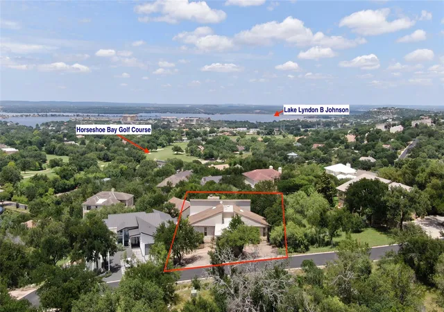 Homes for sale in Horseshoe Bay, TX | 808 Ox Bow, Horseshoe Bay, TX 78657 | MLS# 2681373