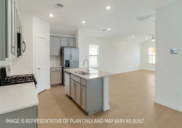Photo 4 of Single family home for sale at 10416 Curb Strap Dr, Austin, TX | MLS# 7695174 | Listing updated on 2026-10-11