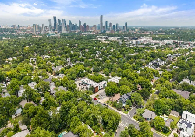 38th image of 1717 Bluebonnet Ln, Austin, TX 78704 | MLS# 7274362
