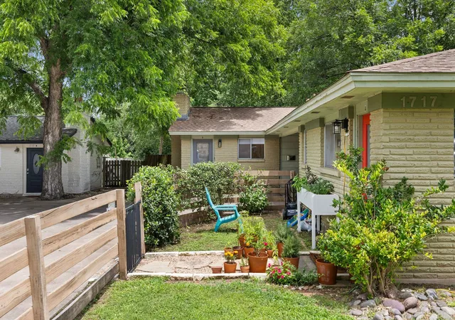 5th image of 1717 Bluebonnet Ln, Austin, TX 78704 | MLS# 7274362