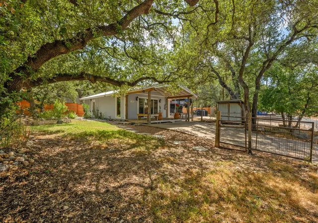 Photo 3 of Single family home for sale at 1705 Blue Cat Ln, Austin, TX 78734 | MLS# 5376329 | Listing updated on 2026-10-28