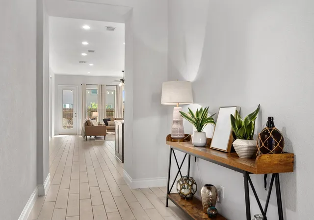 Photo 3 of Single family home for sale at 512 Monrovia Ct, Liberty Hill, TX 78642 | MLS# 7957856 | Listing updated on 2026-09-08