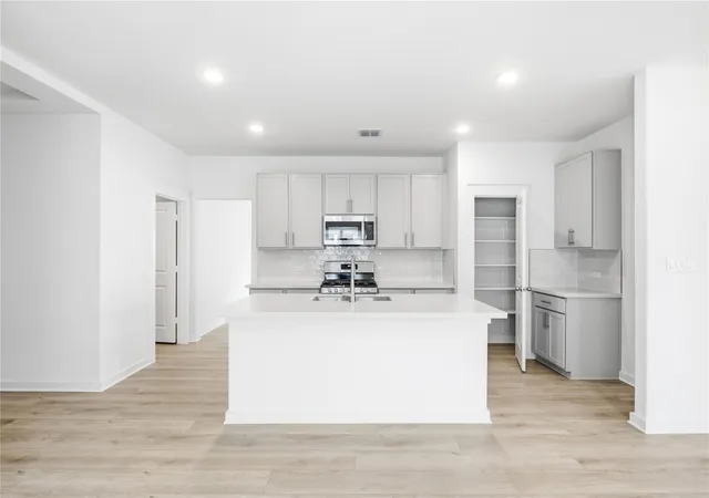 Photo 1 of Single family home for sale at 236 Bellie Ln, Kyle, TX 78640 | MLS# 7306750 | Listing updated on 2026-10-20