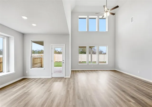 Photo 2 of Single family home for sale at 15201 Peach Rise Dr, Manor, TX 78653 | MLS# 3872120 | Listing updated on 2026-10-07