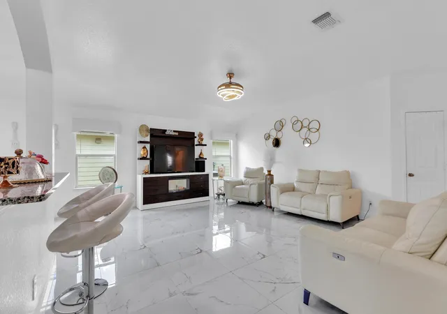 5th image of 119 Beth Ann Loop, Taylor, TX 76574 | MLS# 1345604