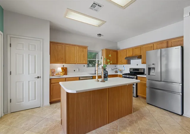 4th image of 17301 Guana Cay Dr, Round Rock, TX 78664 | MLS# 9306357