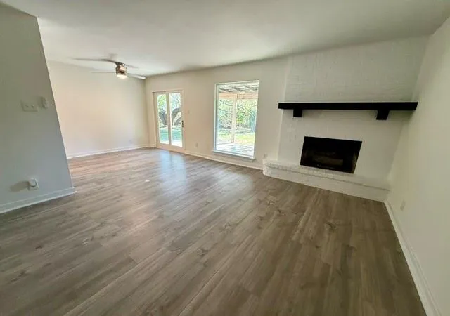 4th image of 7303 Whispering Creek Cir, Austin, TX 78736