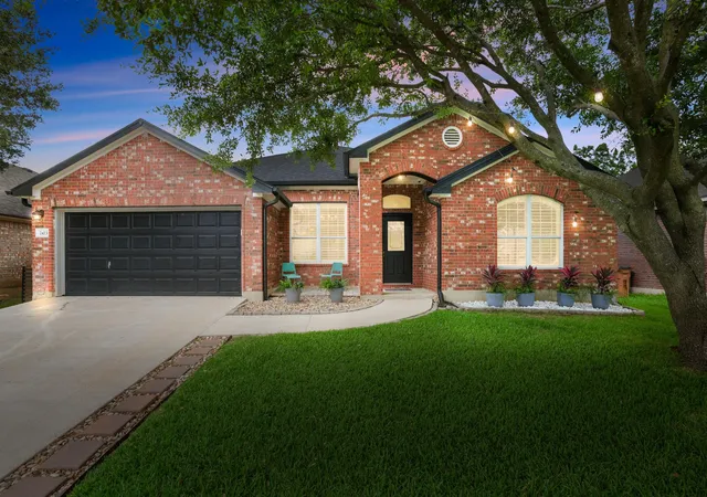 Photo 4 of Single family home for sale at 2413 Lou John St N, Austin, TX 78727 | MLS# 9522214 | Listing updated on 2026-08-13