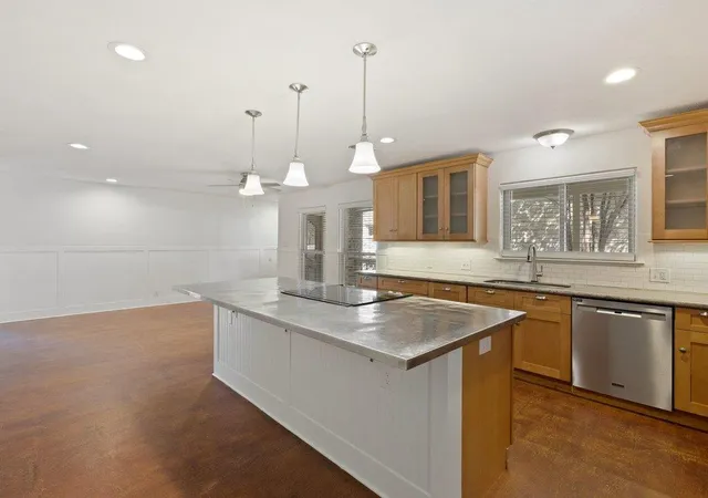 5th image of 4702 Fawnwood Cv, Austin, TX 78735 | MLS# 8995412