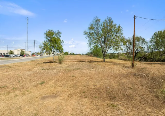 4th image of 711 1 Avenue N St, Marble Falls, TX 78654 | MLS# 3373001
