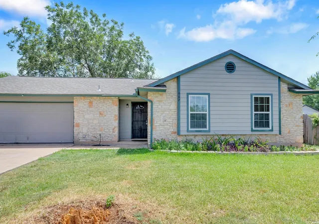 Photo 4 of Single family home for sale at 607 Garden Path Cv, Round Rock, TX 78664 | MLS# 2720598 | Listing updated on 2026-06-10