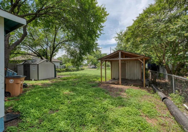 Photo 4 of Single family home for sale at 6409 Del Monte Rd, Austin, TX 78741 | MLS# 1212336 | Listing updated on 2026-06-10