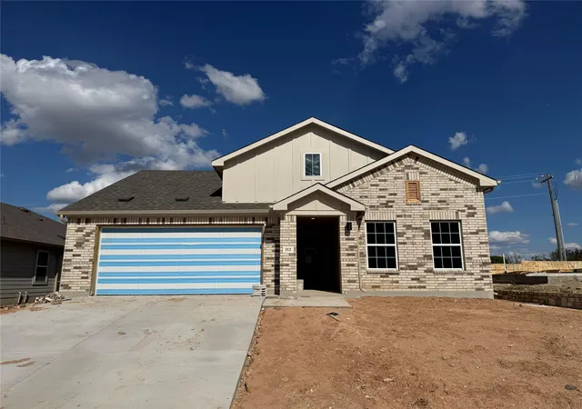 Photo 2 of Sale Pending at 112 Quail Convey Dr, Jarrell, TX 76537 | MLS# 4499499 | Listing updated on 2026-10-23