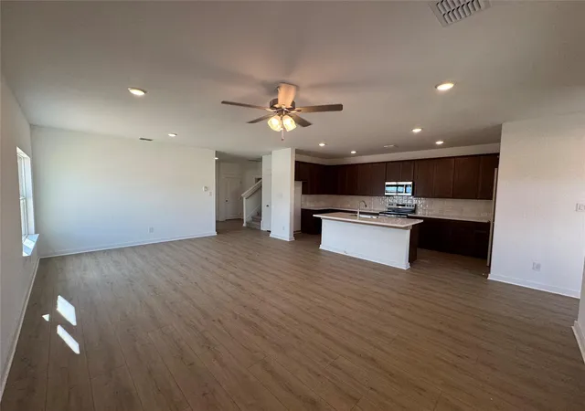 Photo 3 of Sale Pending at 112 Quail Convey Dr, Jarrell, TX 76537 | MLS# 4499499 | Listing updated on 2026-10-23