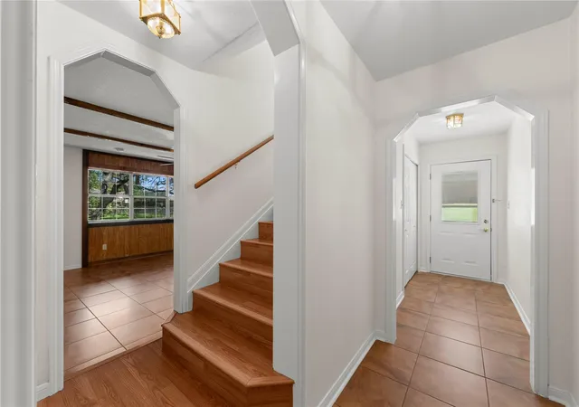Photo 3 of Single family home for sale at 986 Benchmark Trl, Belton, TX 76513 | MLS# 4619795 | Listing updated on 2026-09-23