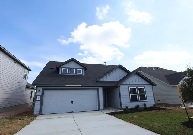 Photo 2 of Sale Pending at 4512 Bridal Veil Dr, Austin, TX 78747 | MLS# 7876545 | Listing updated on 2026-10-12