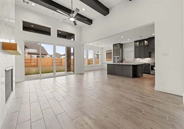 4th image of 201 Firethorn Rd, Marble Falls, TX 78654 | MLS# 9891836