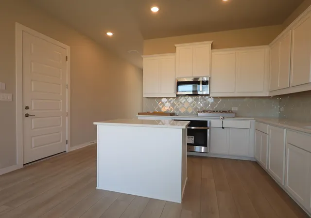 Photo 4 of Sale Pending at 13204 Stabler Dr, Manchaca, TX 78652 | MLS# 5709760 | Listing updated on 2026-08-17