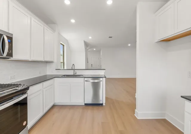 Photo 4 of Single family home for sale at 5214 Monarda Mint Dr, Austin, TX 78653 | MLS# 6616935 | Listing updated on 2026-10-22