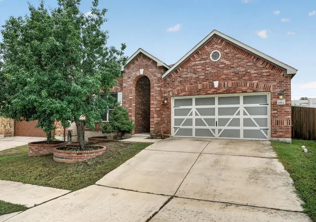 Photo 3 of Single family home for sale at 6912 Ondantra Bnd, Austin, TX 78744 | MLS# 1681734 | Listing updated on 2026-10-03