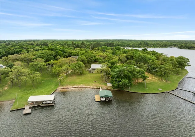 image of 10959 Clyde Acord Rd, Franklin, TX 77856 | MLS# 2882250