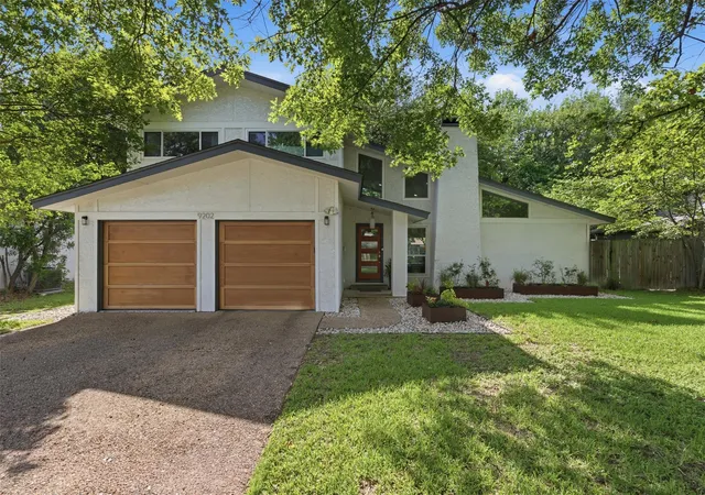 1st image of 9202 Hunters Trce, Austin, TX 78758 | MLS# 8063104