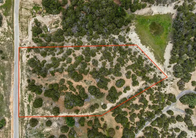 3rd image of 439 Vail River Rd, Dripping Springs, TX 78620 | MLS# 6266880