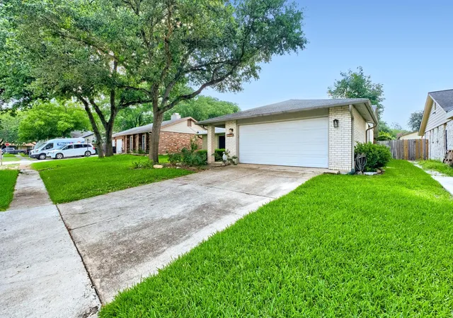 Photo 3 of Single family home for sale at 14130 Queensway Way, San Antonio, TX 78217 | MLS# 8442445 | Listing updated on 2026-06-17