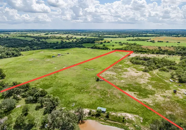 2nd image of 3109 Tenney Creek Rd, Luling, TX 78648 | MLS# 3490561