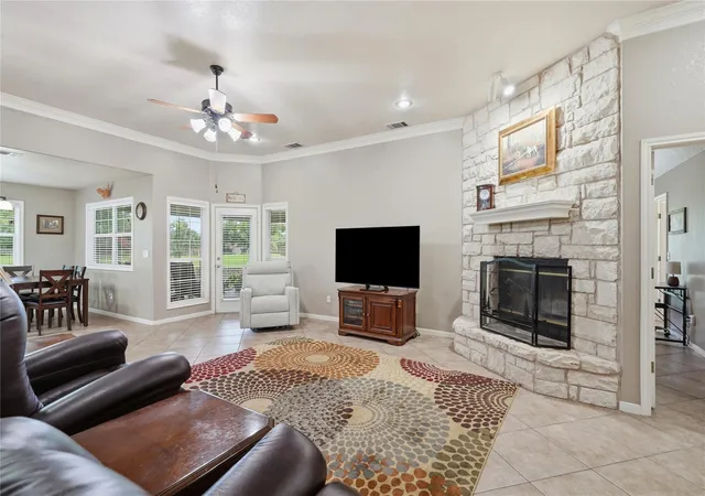 Homes for sale in Marble Falls, TX | 21 Augusta Dr, Marble Falls, TX 78654 | MLS# 5220704
