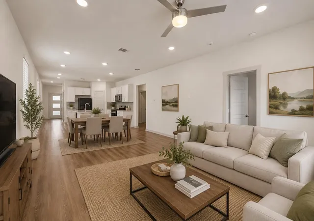 3rd image of 328 Fairfax Ave, San Marcos, TX 78666 | MLS# 7392434