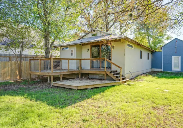 Photo 4 of Single family home for sale at 2713 Sweeney Ln, Austin, TX 78723 | MLS# 6197588 | Listing updated on 2026-08-16