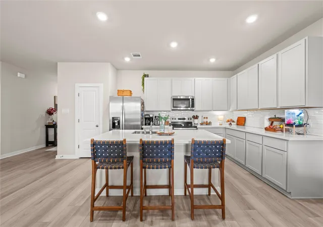 3rd image of 237 Little Green Trl, Jarrell, TX 76537 | MLS# 4909544