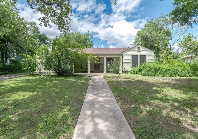 Photo 3 of Single family home for sale at 1202 Norwood Rd, Austin, TX 78722 | MLS# 8065975 | Listing updated on 2026-09-04