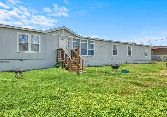2nd image of 271 Alma Ln, Niederwald, TX 78640 | MLS# 9436299