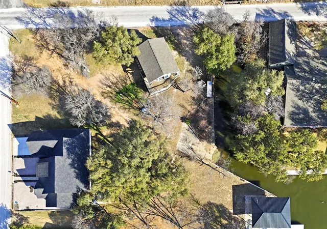 Homes for sale in Kingsland, TX | 610 Williams Lakeshore, Kingsland, TX 78639 | MLS# 9383012