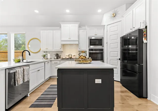 Photo 3 of Single family home for sale at 100 Green Knoll Ln, Georgetown, TX 78628 | MLS# 2116578 | Listing updated on 2026-10-10