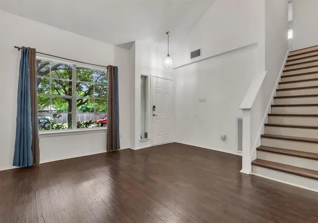 Photo 3 of Single family home for sale at 2129 Jester Farms Rd, Round Rock, TX 78664 | MLS# 4448695 | Listing updated on 2026-09-06