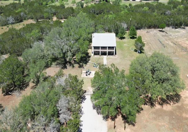 2nd image of 260 Flatrock Trl, Marble Falls, TX 78654 | MLS# 7953557
