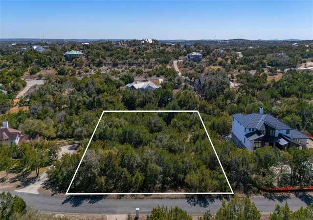 5th image of 17912 Turkey Trot Trl, Dripping Springs, TX 78620 | MLS# 1880052