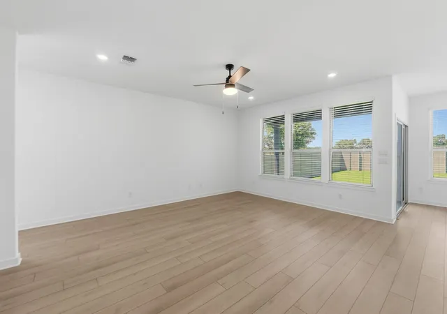 Photo 4 of Single family home for sale at 1808 Spring Mountain Cv, Georgetown, TX 78628 | MLS# 1460329 | Listing updated on 2026-09-02