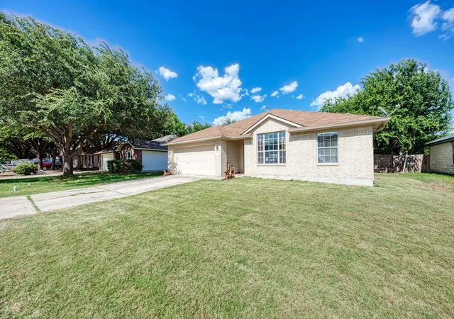 3rd image of 104 Edison Dr, Hutto, TX 78634 | MLS# 9611630