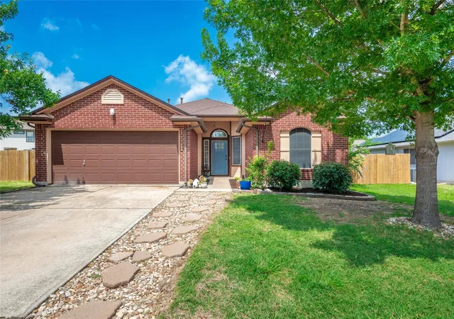 Homes for sale in Georgetown, TX | 105 Dogwood Dr, Georgetown, TX 78626 | MLS# 3368506