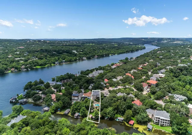 2nd image of 5307 Tortuga Trl, Austin, TX 78731 | MLS# 7577932