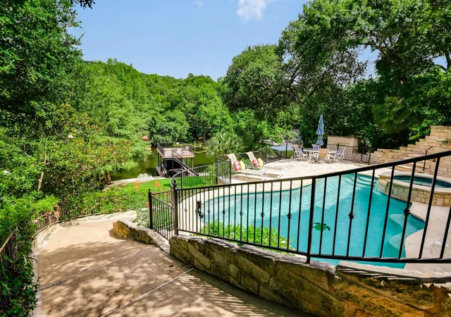 Photo 3 of Single family home for sale at 5307 Tortuga Trl, Austin, TX 78731 | MLS# 7577932 | Listing updated on 2026-08-30